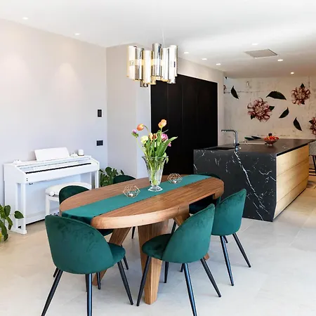 Costa Brava: De Lujo Con Piscina Privada Y Eficiencia Energetica - Es-209-99 *