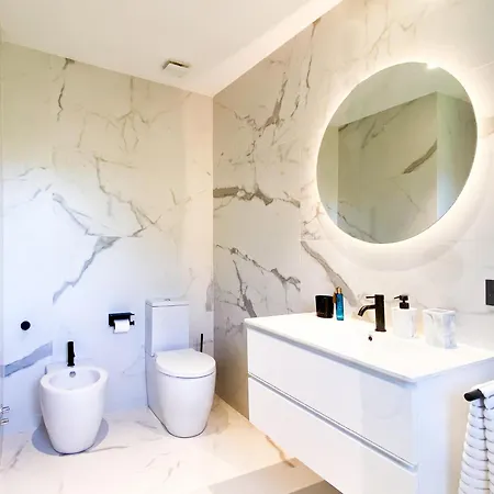 Costa Brava: De Lujo Con Piscina Privada Y Eficiencia Energetica - Es-209-99 بلاتجا ذارو